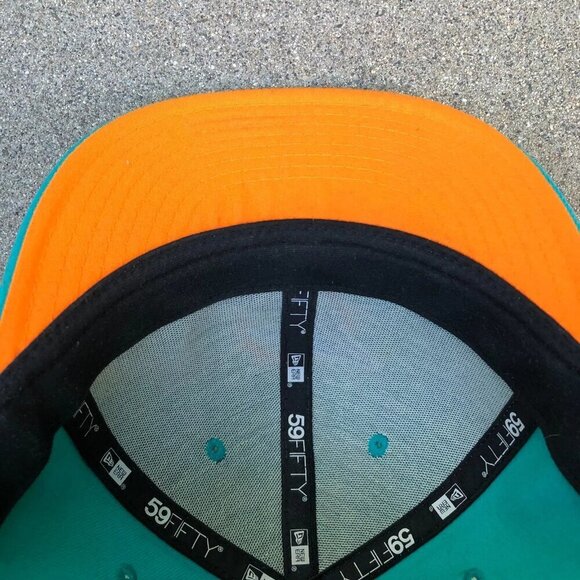 NEW ERA 59Fifty Miami Dolphins Fitted Hat Mens 7 1/4 Blue NFL Football Cap​​ - Picture 8 of 9